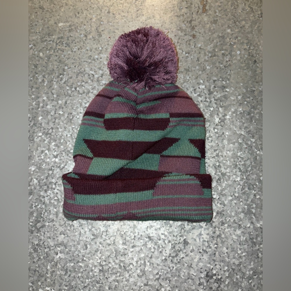 Mountain Hardware Beanie - Picture 2 of 4
